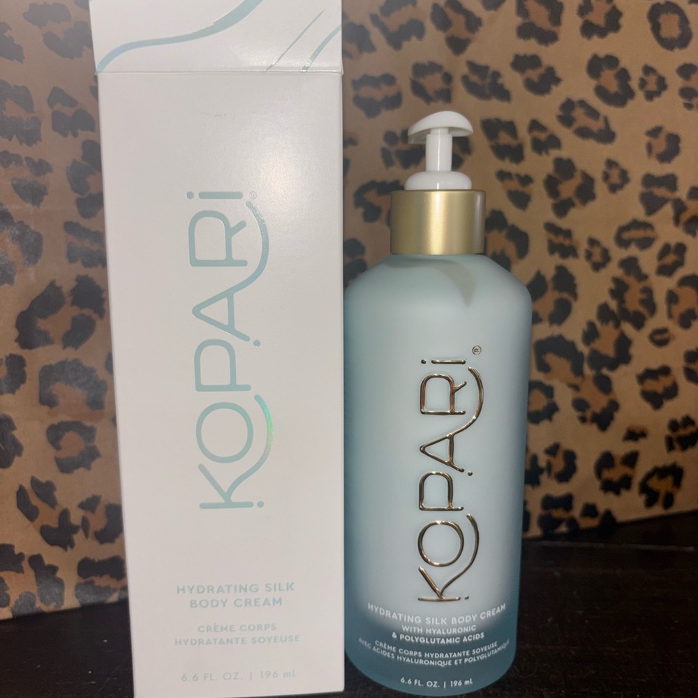 Kopari Hydrating Silk Body Cream – Seafoam with Gold Pump